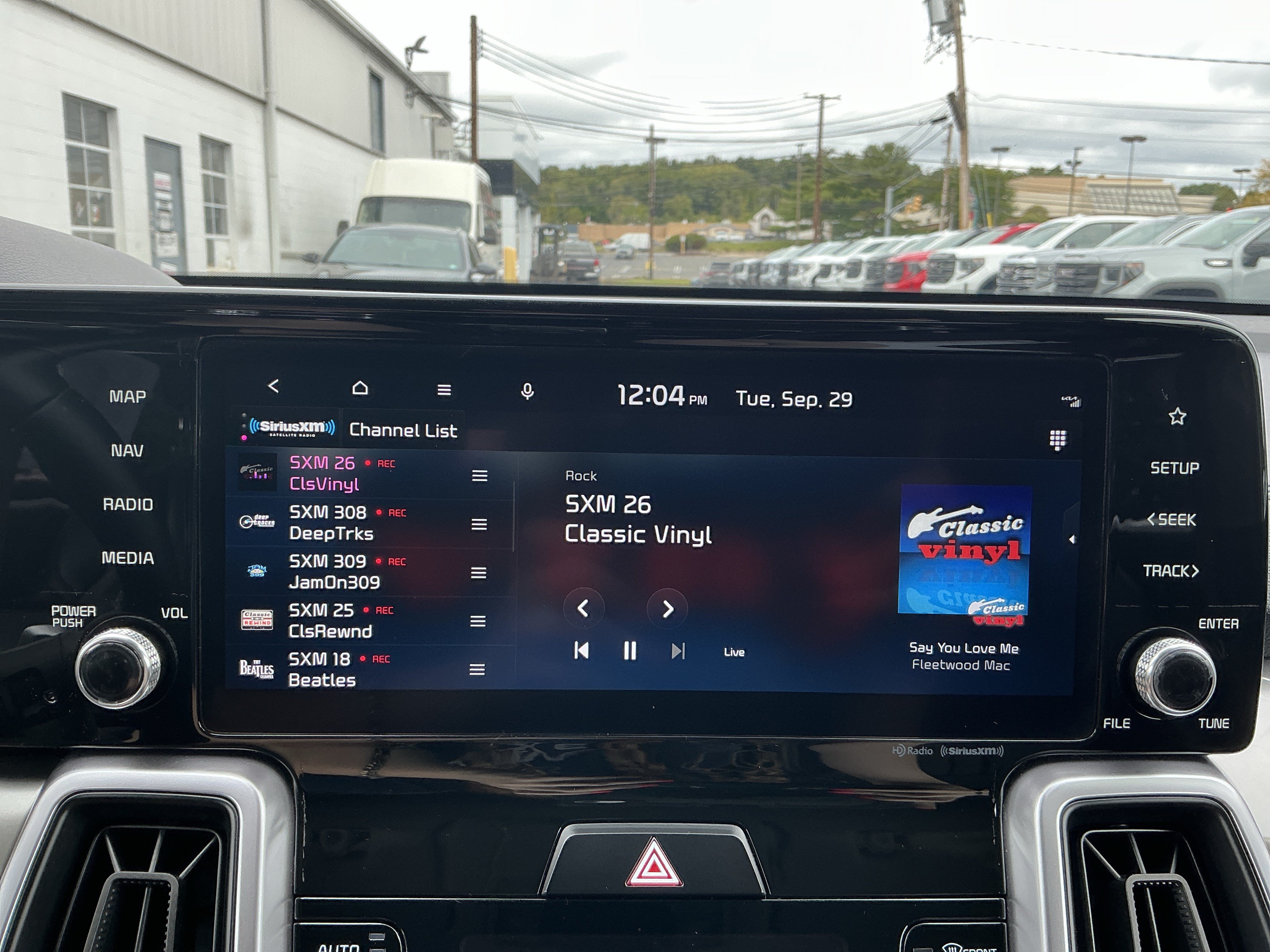 Certified 2023 Kia Sorento EX AWD/4WD image 21