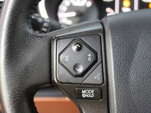 Used 2018 Toyota Sequoia Platinum AWD/4WD image 16