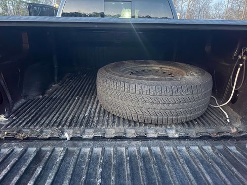 Used 2014 Chevrolet Silverado 1500 High Country w/ High Country Premium Package image 19