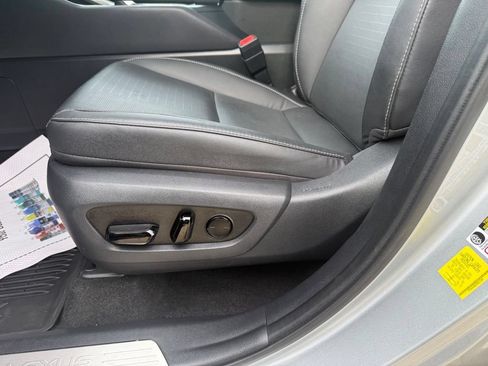Used 2024 Lexus TX 350 AWD w/ Captains Chair Package image 30