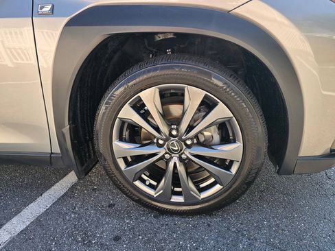 Used 2019 Lexus UX 200 F Sport FWD image 13