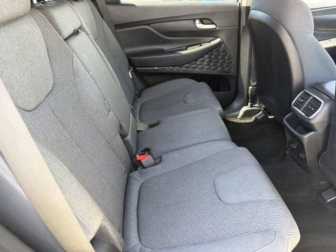 Used 2019 Hyundai Santa Fe SE FWD image 9