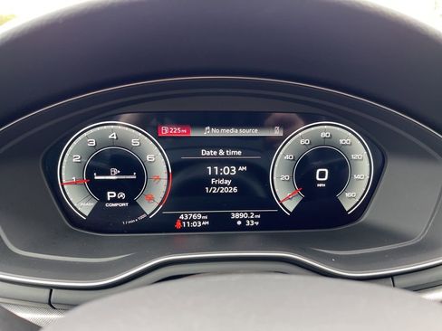 Used 2023 Audi A4 2.0T Premium Plus w/ Premium Plus Package image 9