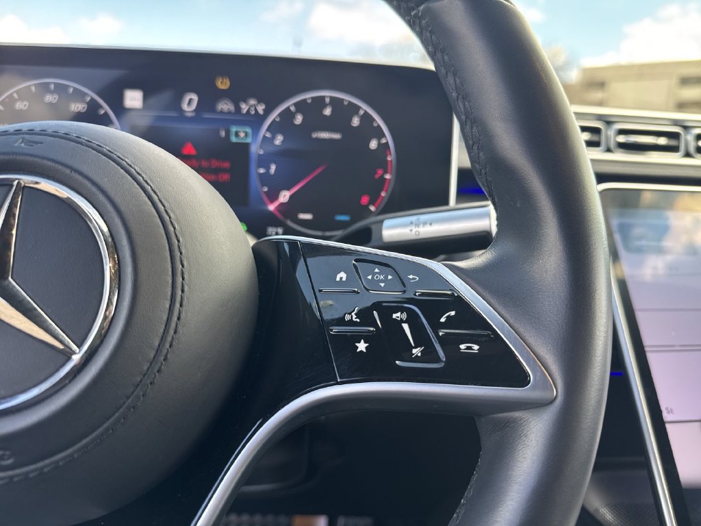 Used 2023 Mercedes-Benz S 500 4MATIC w/ AMG Line image 18