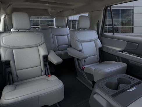 New 2026 Ford Expedition Max Active AWD/4WD image 11
