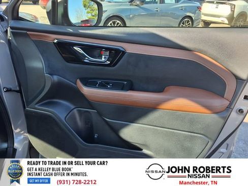 Used 2025 Subaru Forester Touring w/ Popular Package - Touring image 19