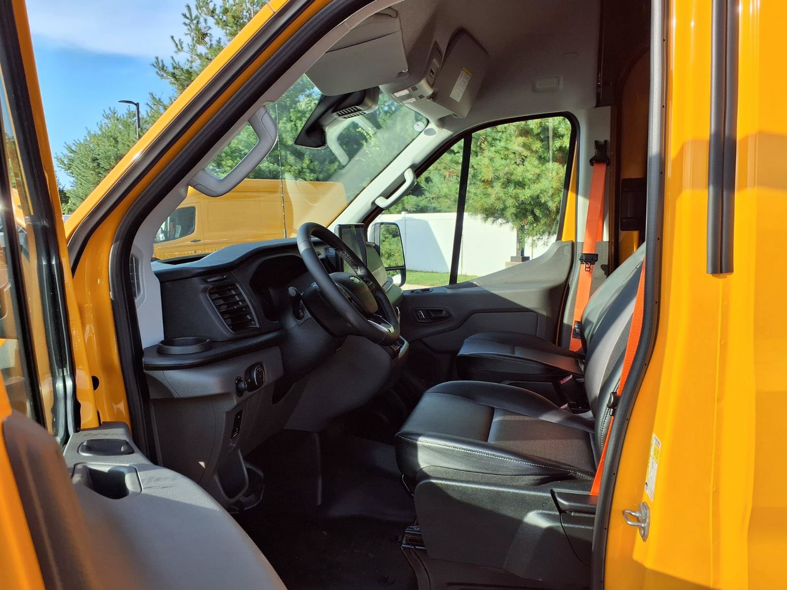 Used 2026 Ford Transit 250 148 High Roof Extended w/ Load Area Protection Package RWD image 16