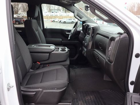 Used 2023 Chevrolet Silverado 1500 Custom image 24