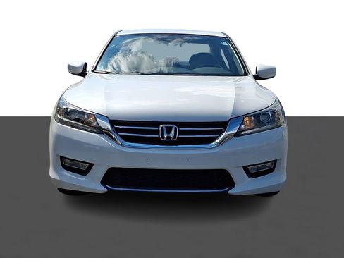Used 2013 Honda Accord Sport image 2