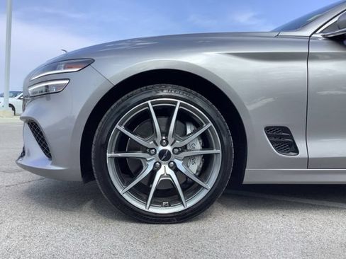 Used 2025 Genesis G70 2.5T AWD/4WD image 38