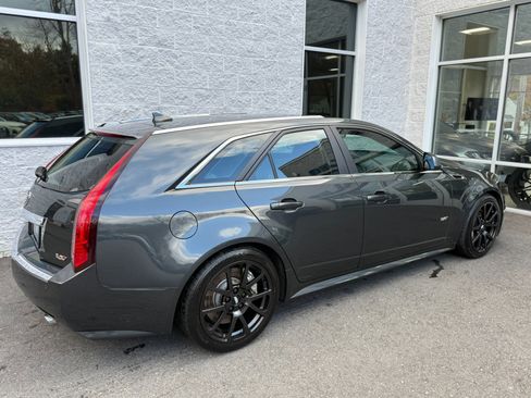 Used 2014 Cadillac CTS V image 36