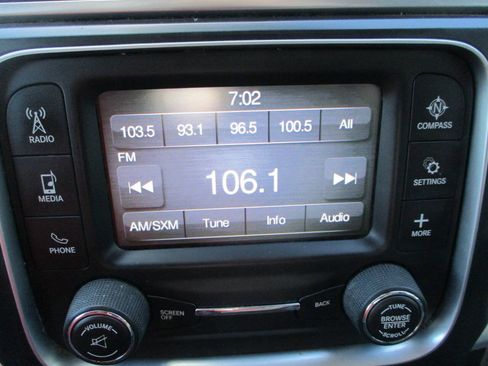 Used 2014 RAM 1500 Classic SLT w/ Protection Group AWD/4WD image 32