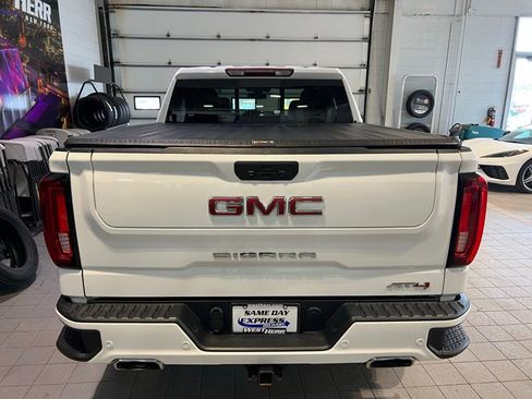 Used 2022 GMC Sierra 1500 AT4 w/ AT4 Premium Package AWD/4WD image 10