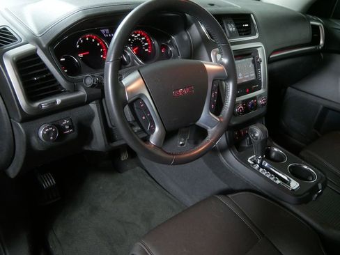 Used 2015 GMC Acadia SLE AWD/4WD image 12