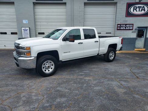 Used 2018 Chevrolet Silverado 2500 W/T w/ WT Convenience Package image 8
