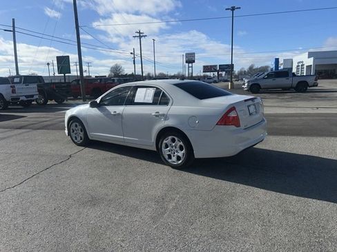 Used 2010 Ford Fusion SE image 9