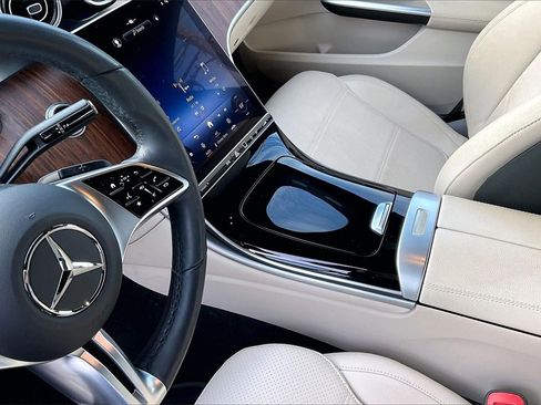 Certified 2023 Mercedes-Benz C 300 4MATIC Sedan image 9