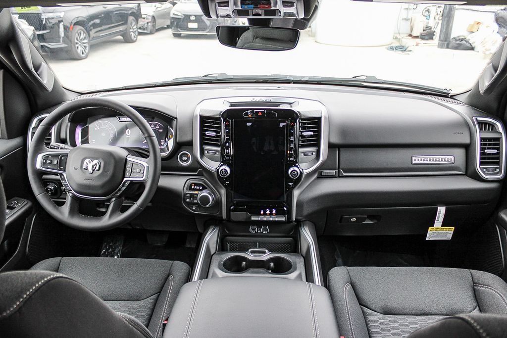 New 2026 RAM 1500 Big Horn AWD/4WD image 13