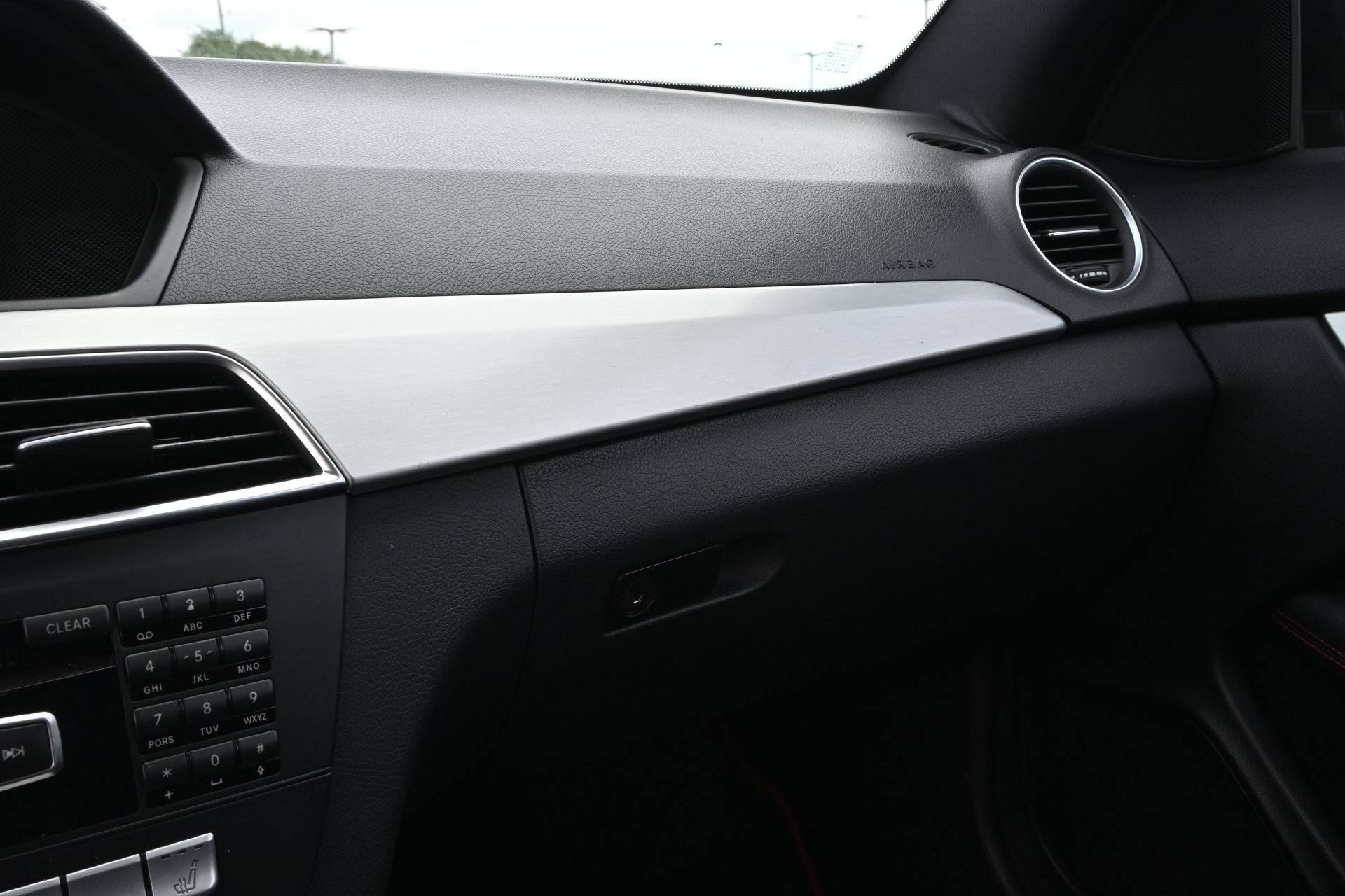 Used 2013 Mercedes-Benz C 250 Coupe image 9