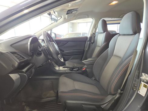 Used 2022 Subaru Crosstrek 2.0i Premium AWD/4WD image 17