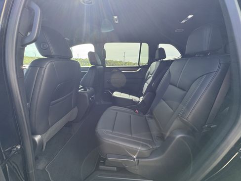 New 2026 GMC Acadia Elevation FWD image 8