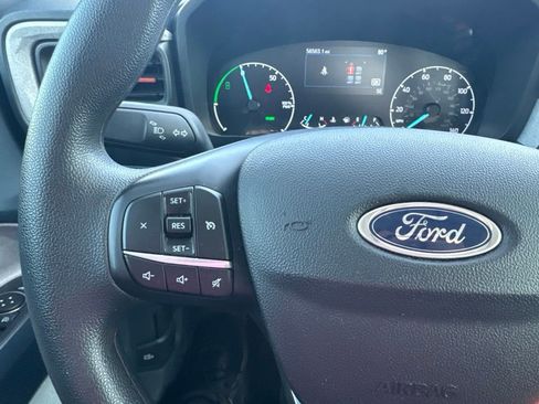 Used 2022 Ford Maverick XLT FWD image 16