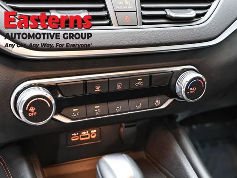 Used 2021 Nissan Altima 2.5 SR AWD/4WD image 20