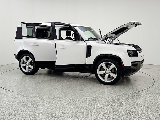 Used 2022 Land Rover Defender 110 X-Dynamic HSE AWD/4WD image 10