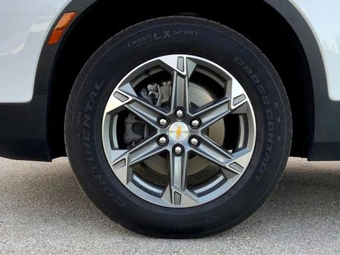 Used 2023 Chevrolet Blazer LT image 23