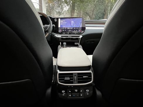 Used 2024 Lexus RX 350 image 38