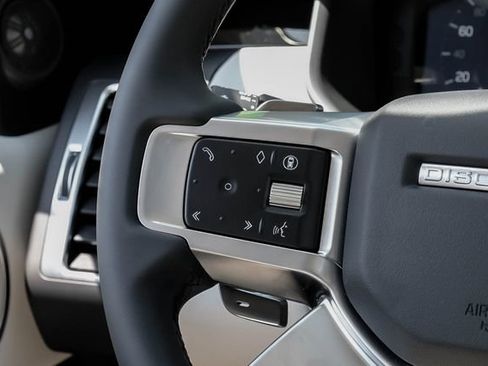 New 2026 Land Rover Discovery S AWD/4WD image 23