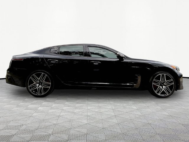 Used 2022 Kia Stinger GT1 w/ Red Interior Color Package AWD/4WD image 4