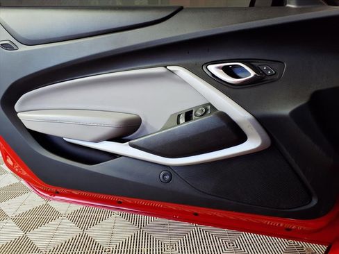 Used 2017 Chevrolet Camaro LT w/ RS Package image 8