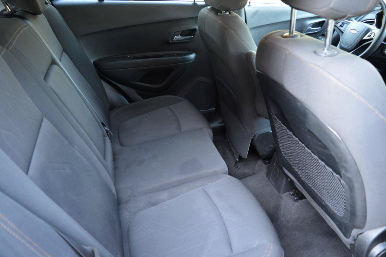 Used 2019 Chevrolet Trax LT FWD image 17