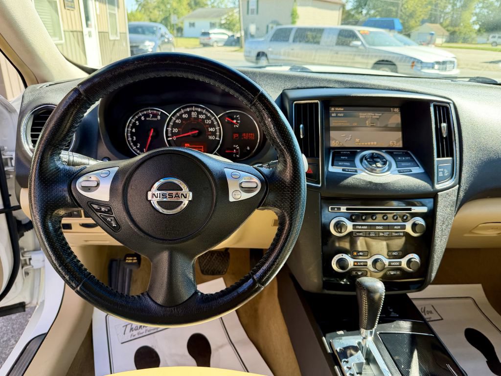 Used 2011 Nissan Maxima 3.5 SV w/ Monitor Pkg FWD image 9
