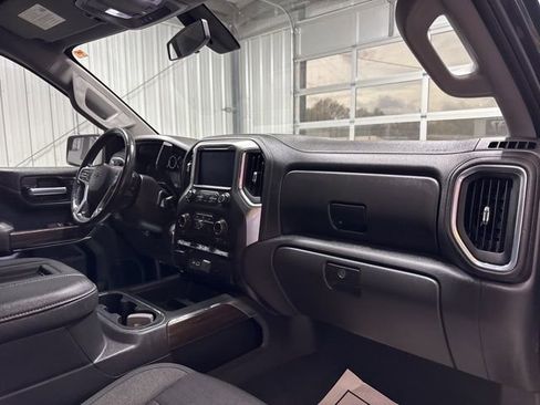 Used 2021 Chevrolet Silverado 1500 RST image 26