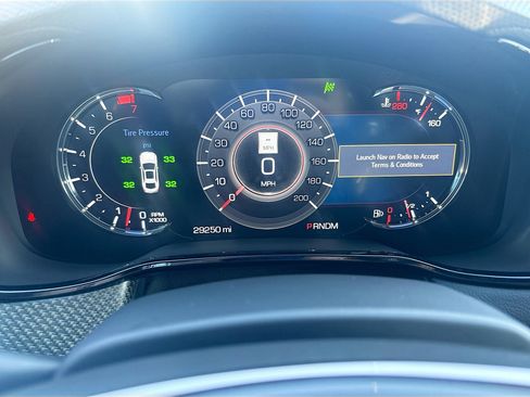 Used 2019 Cadillac CTS V w/ Carbon Fiber Package image 40