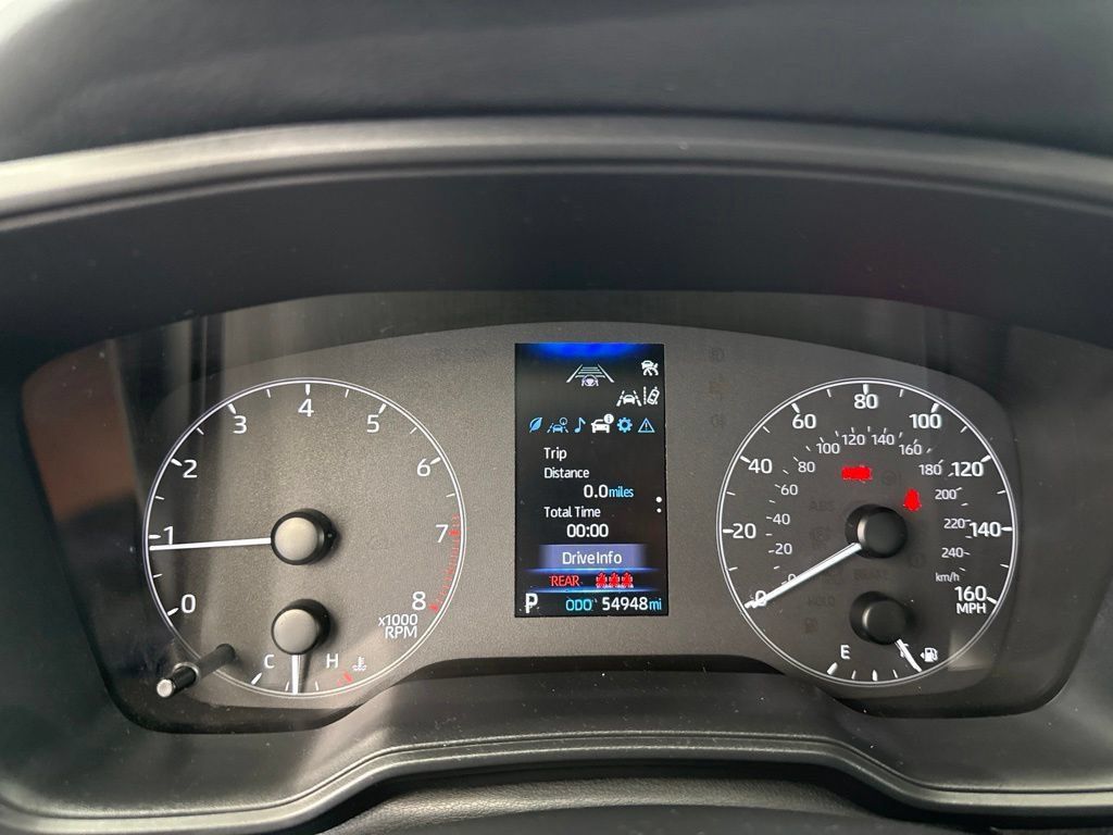 Used 2024 Toyota Corolla LE FWD image 27