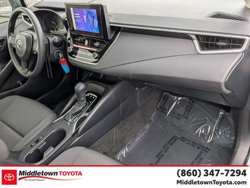 Used 2024 Toyota Corolla LE image 36