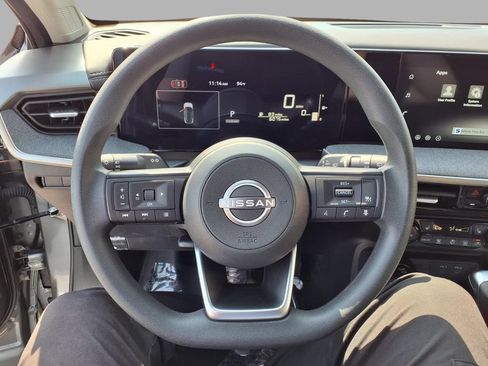 Used 2026 Nissan Kicks SV w/ Cold Weather Package FWD image 16