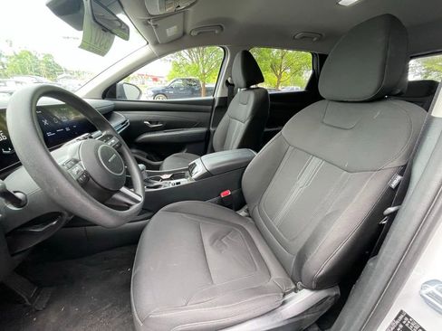 Used 2025 Hyundai Tucson SEL FWD image 23
