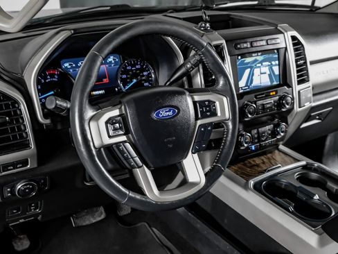 Used 2019 Ford F250 Lariat w/ Lariat Ultimate Package AWD/4WD image 15
