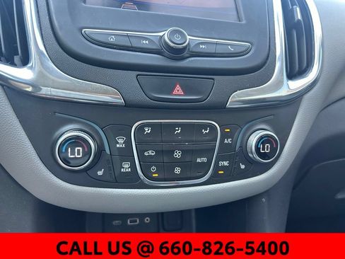 Used 2020 Chevrolet Equinox Premier FWD image 14