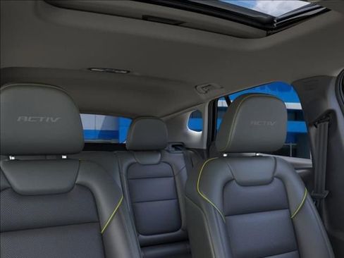 New 2026 Chevrolet Trax ACTIV FWD image 24