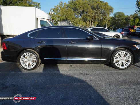 Used 2017 Volvo S90 T6 Inscription w/ Vision Package image 8