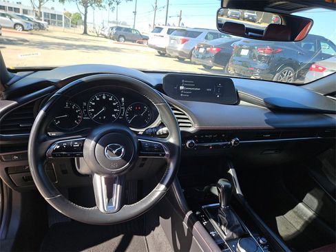 Used 2024 MAZDA MAZDA3 s image 15