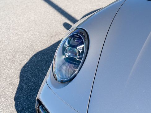 Certified 2021 Porsche 911 Turbo S image 19