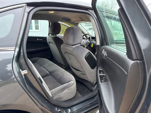 Used 2014 Chevrolet Impala LT image 13