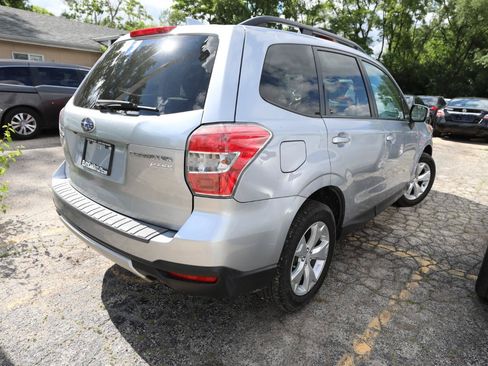 Used 2016 Subaru Forester 2.5i Premium AWD/4WD image 6