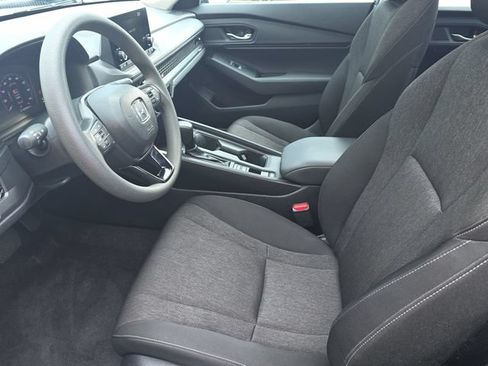 Used 2025 Honda Accord SE image 16